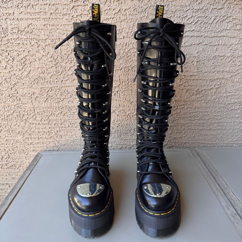 Dr. Martens 1B60 LTT Max Quad Retro Sole Platform Knee Boots Metal Toe Womens 6 - Picture 2 of 16